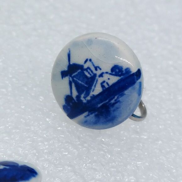 Vintage Delft Blue Ceramic Brooch and Screwback Earring Set Windmill‎ Scene - Picture 4 of 6